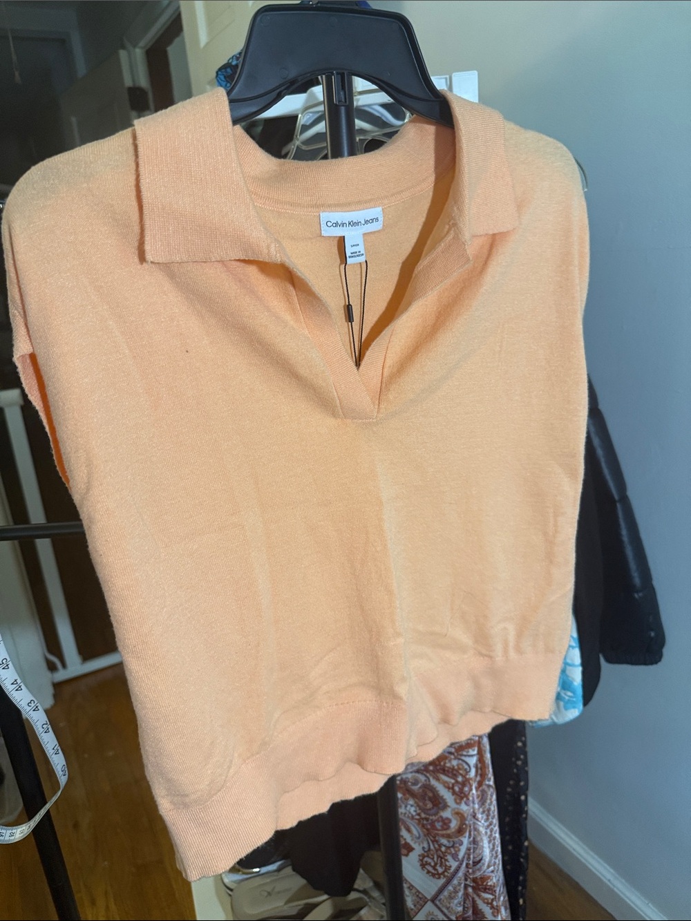 Calvin Klein Jeans Women's Peach Collared Tank Top